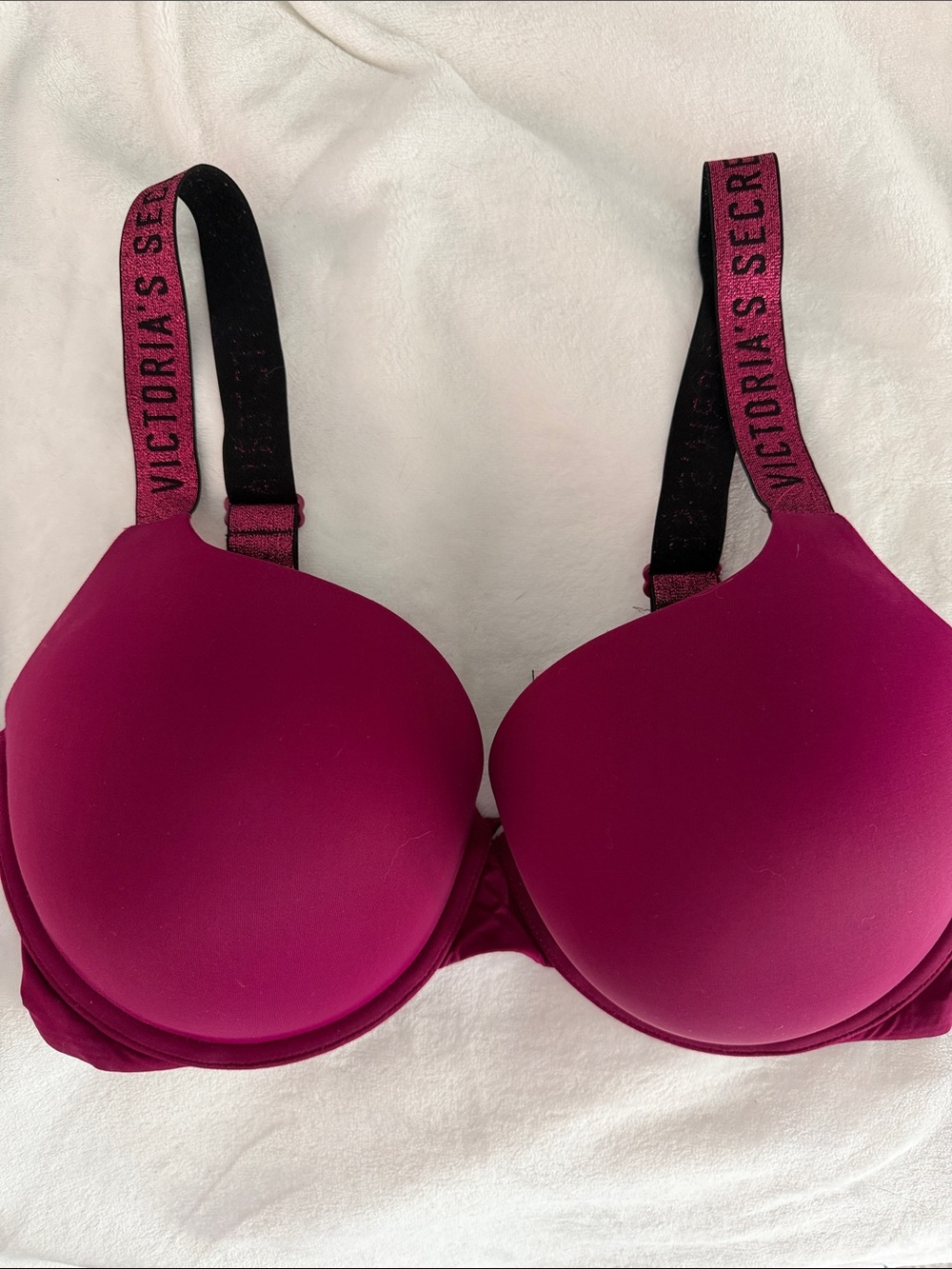 Victoria's Secret Magenta Molded T-Shirt Bra with Logo Straps